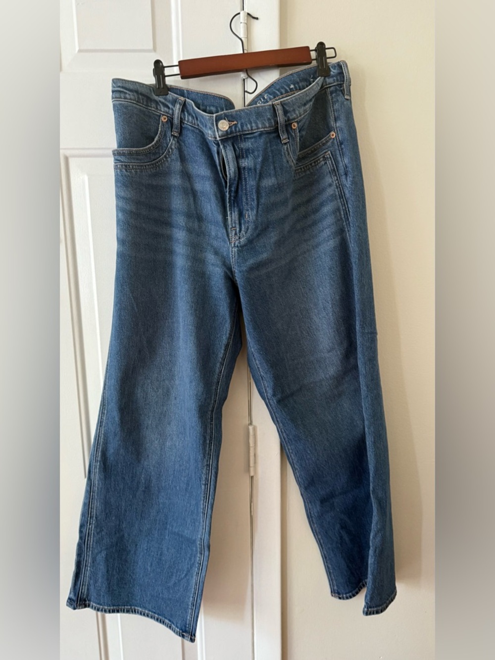AE stovepipe jeans